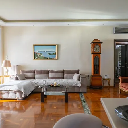 Villa Beta Sea View With Pool Volos