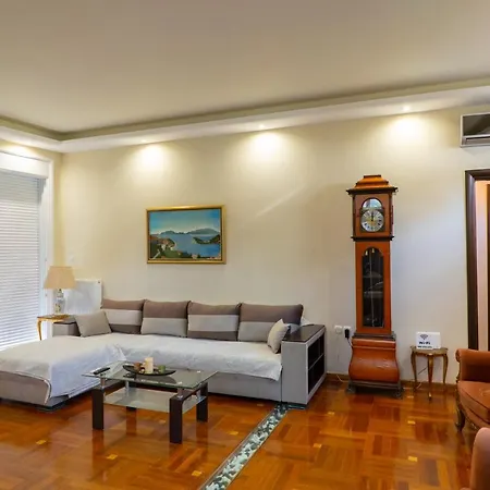 Beta Sea View With Pool Villa *