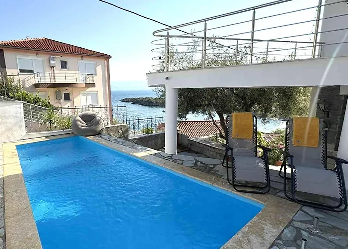 Villa Beta Sea View With Pool