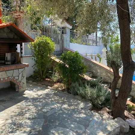 Beta Sea View With Pool *