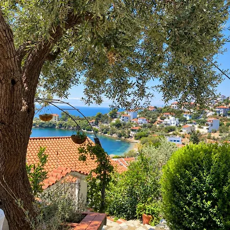 Villa Seaside View Complex With Shared Pool