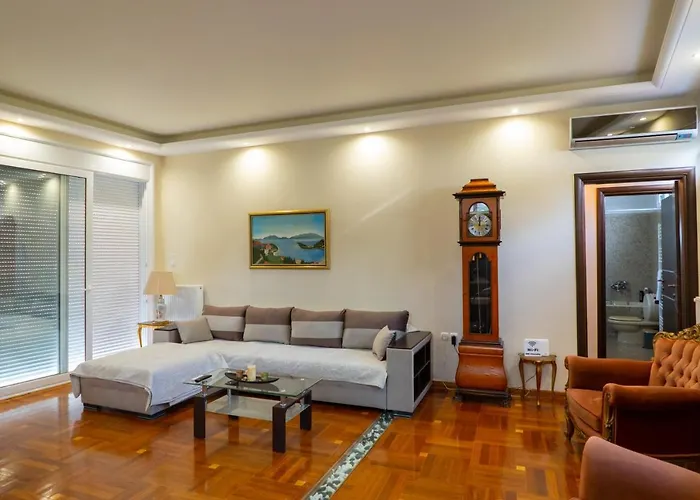 Beta Sea View With Pool וילה *